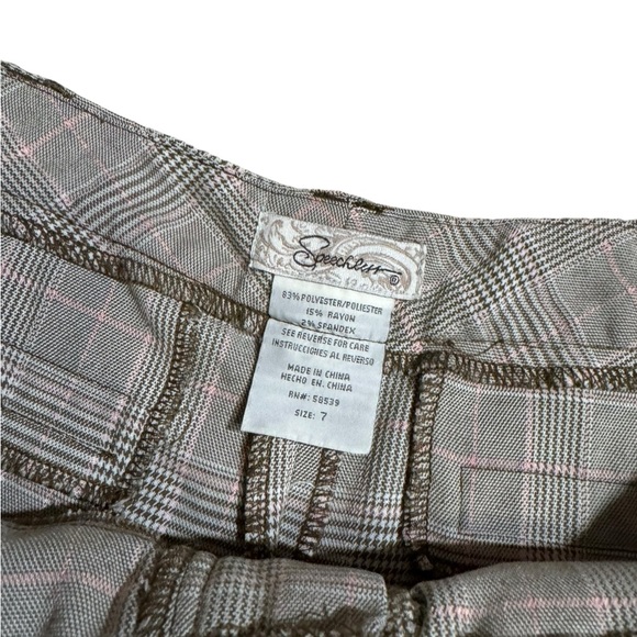 Y2K Speechless Mini Shorts - Picture 4 of 4